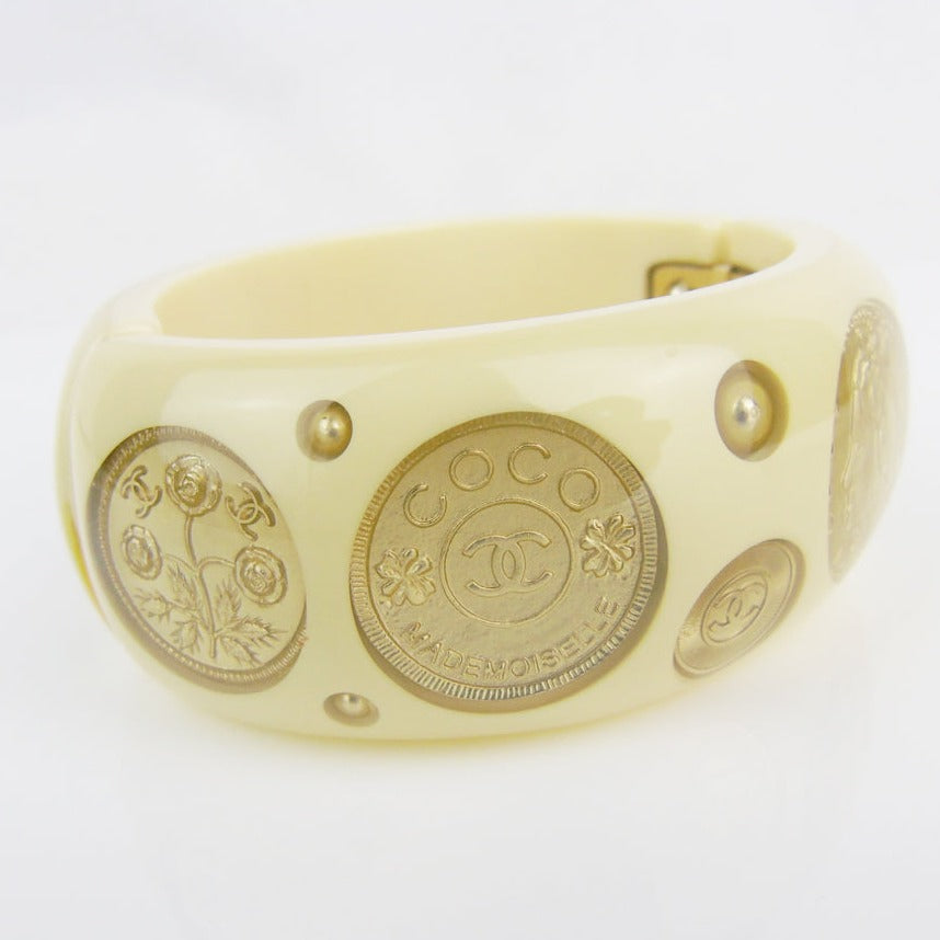 CHANEL coin inclusion cuff bracelet vintage 2009