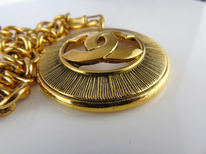 CHANEL Gold plated large CC pendant - vintage