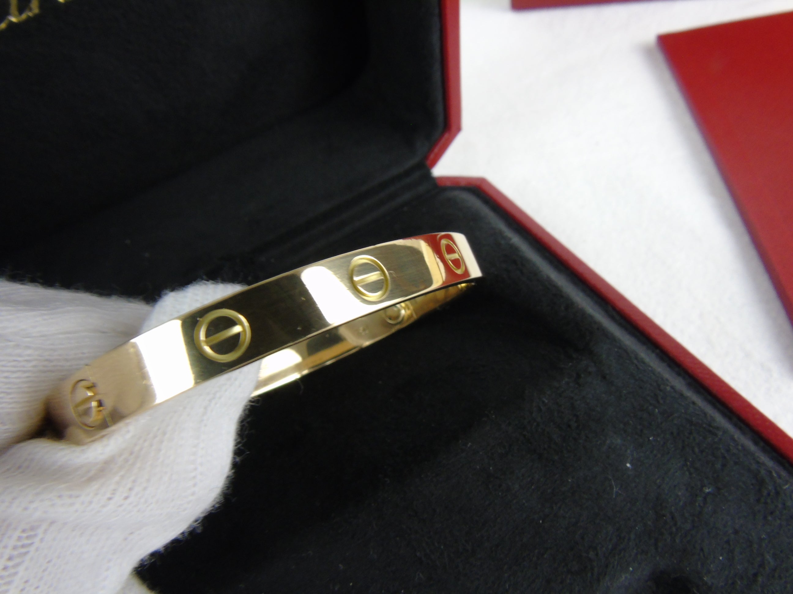 CARTIER Love Bracelet 18ct Yellow Gold size 17