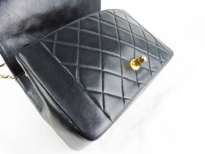 CHANEL 'Diana' 25 black classic flap bag ghw - vintage