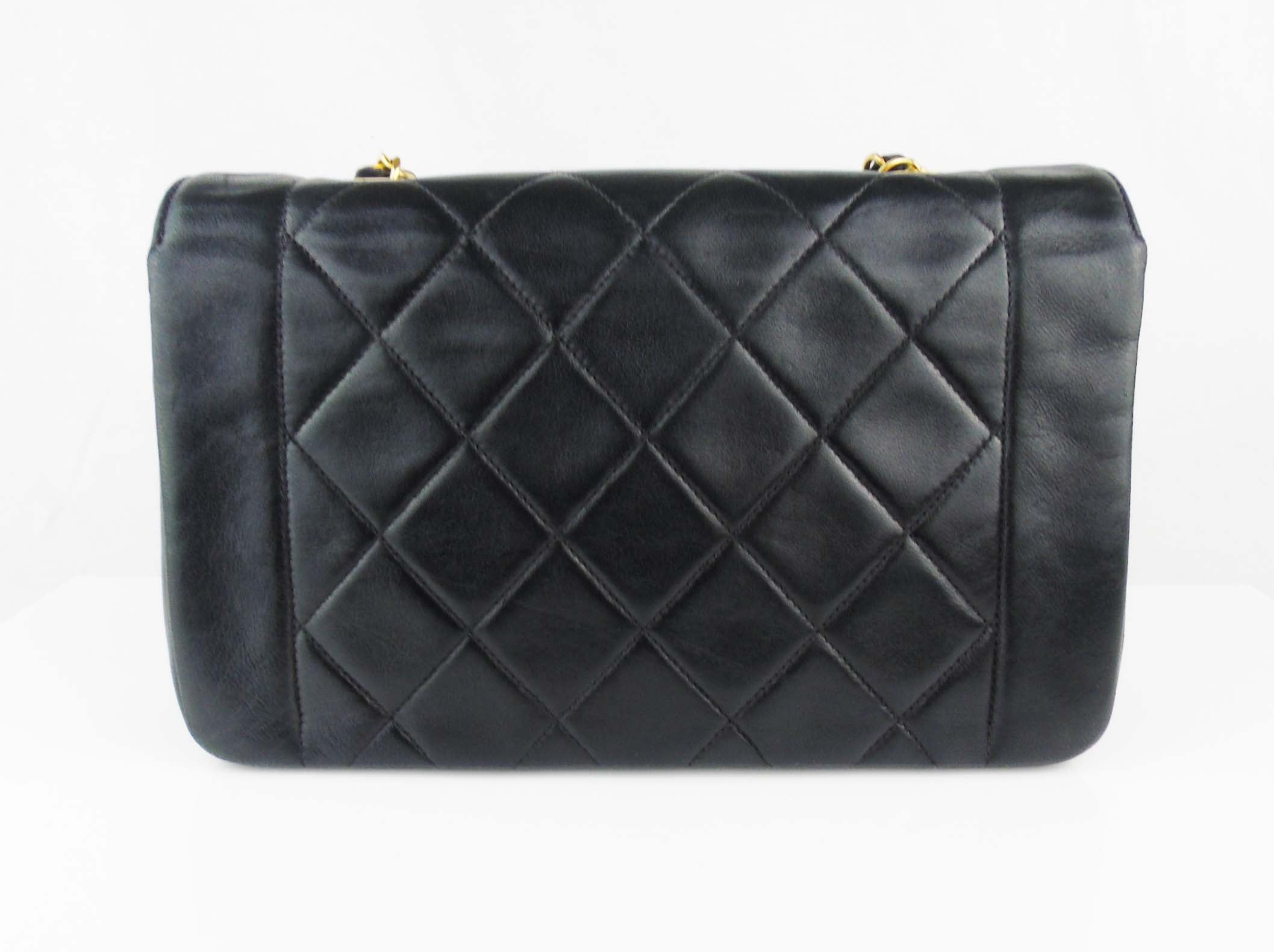 CHANEL 'Diana' 22  classic flap bag - vintage