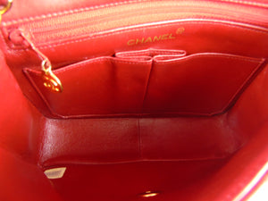 CHANEL RED MINI LAMBSKIN FLAP BAG ENTRUPY 🚫SOLD🚫