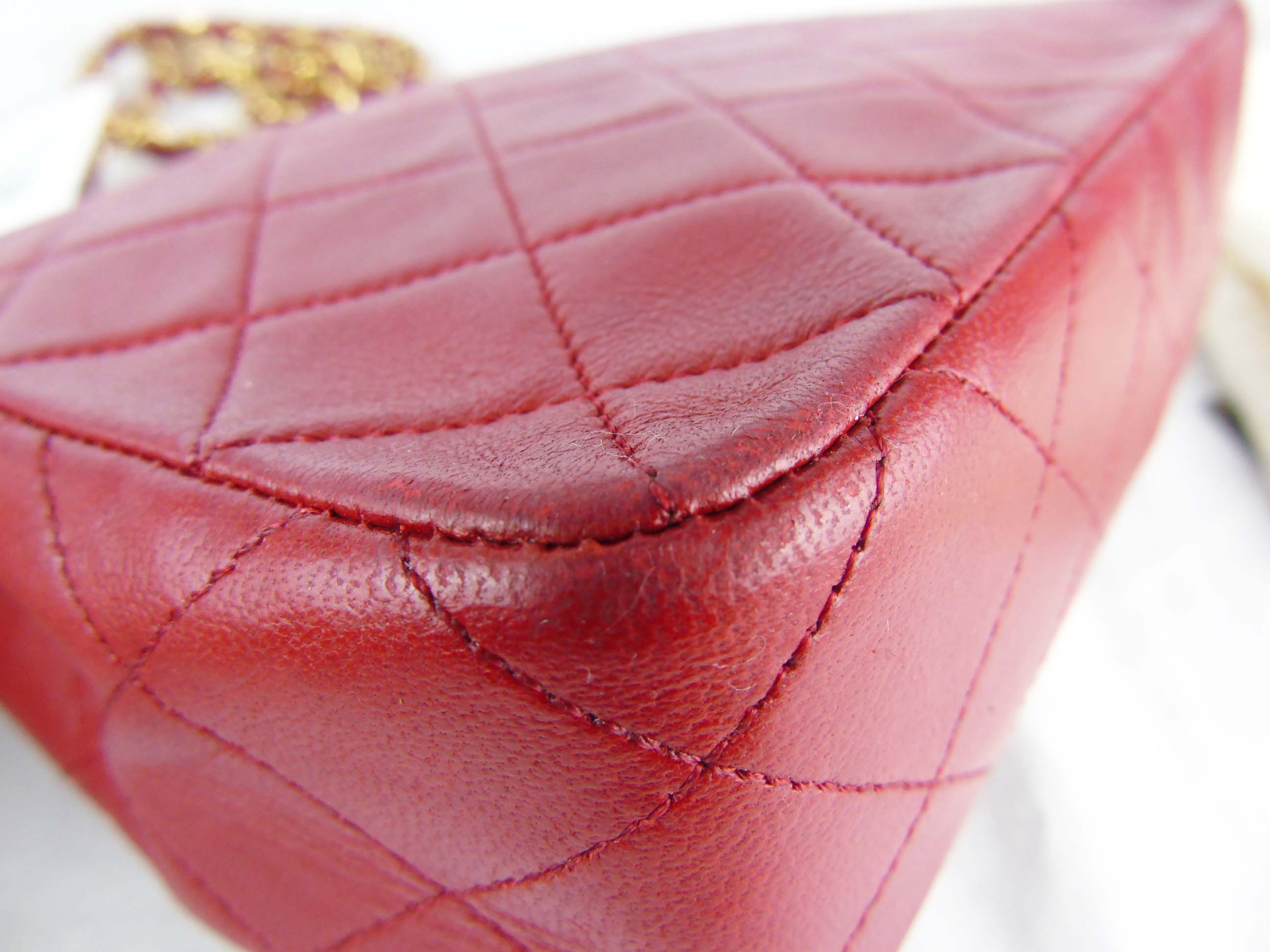 CHANEL red mini square lambskin flap bag ghw - vintage