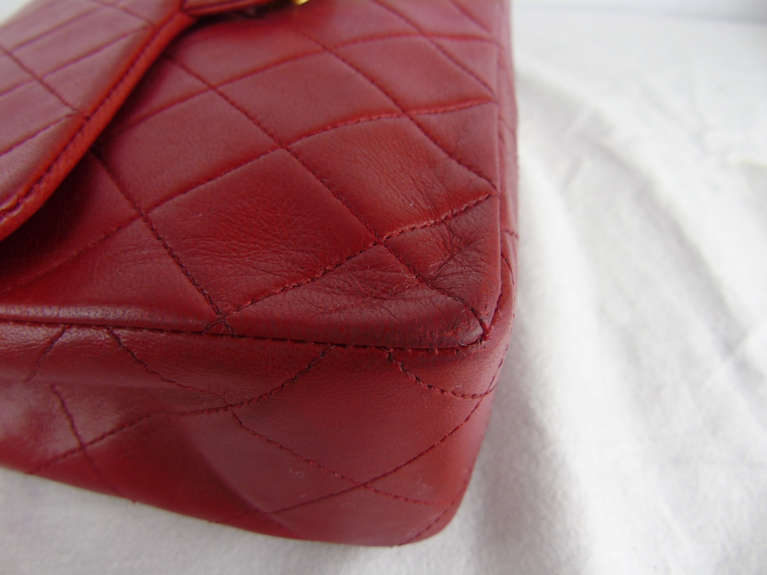 CHANEL red mini square lambskin flap bag ghw - vintage